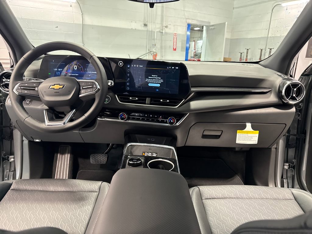 New 2026 Chevrolet Equinox LT w/ Convenience Package II AWD/4WD image 37