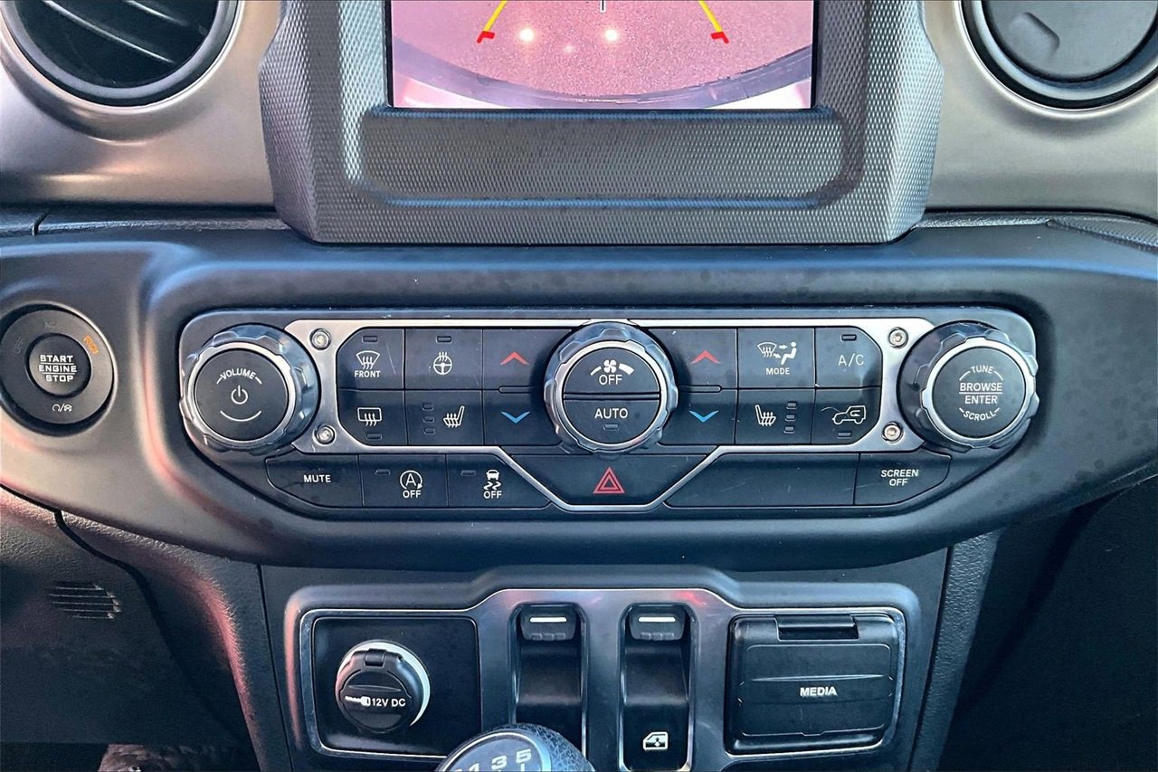 Certified 2020 Jeep Wrangler Sport image 15