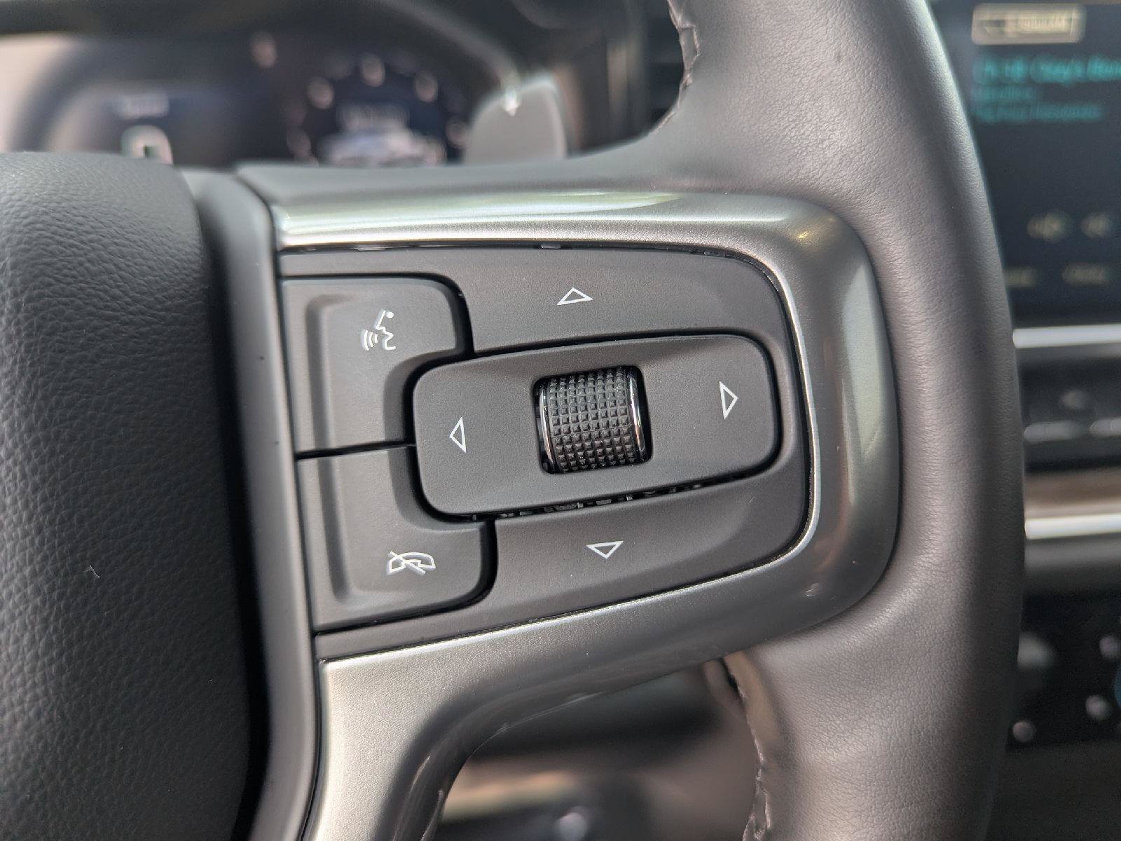 Used 2025 Chevrolet Silverado 1500 RST AWD/4WD image 25
