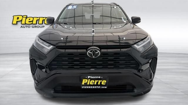 Used 2025 Toyota RAV4 XLE FWD image 8