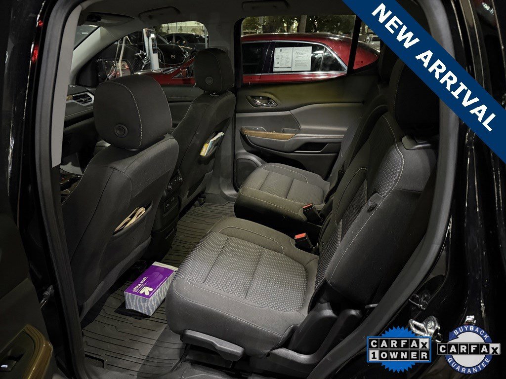 Certified 2023 GMC Acadia SLE w/ Driver Convenience Package image 11