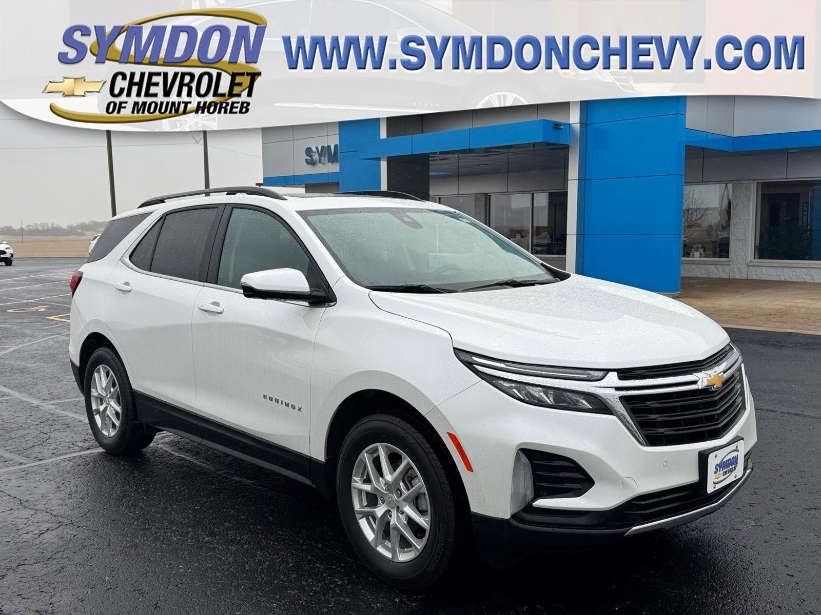 Used 2024 Chevrolet Equinox LT AWD/4WD image 1