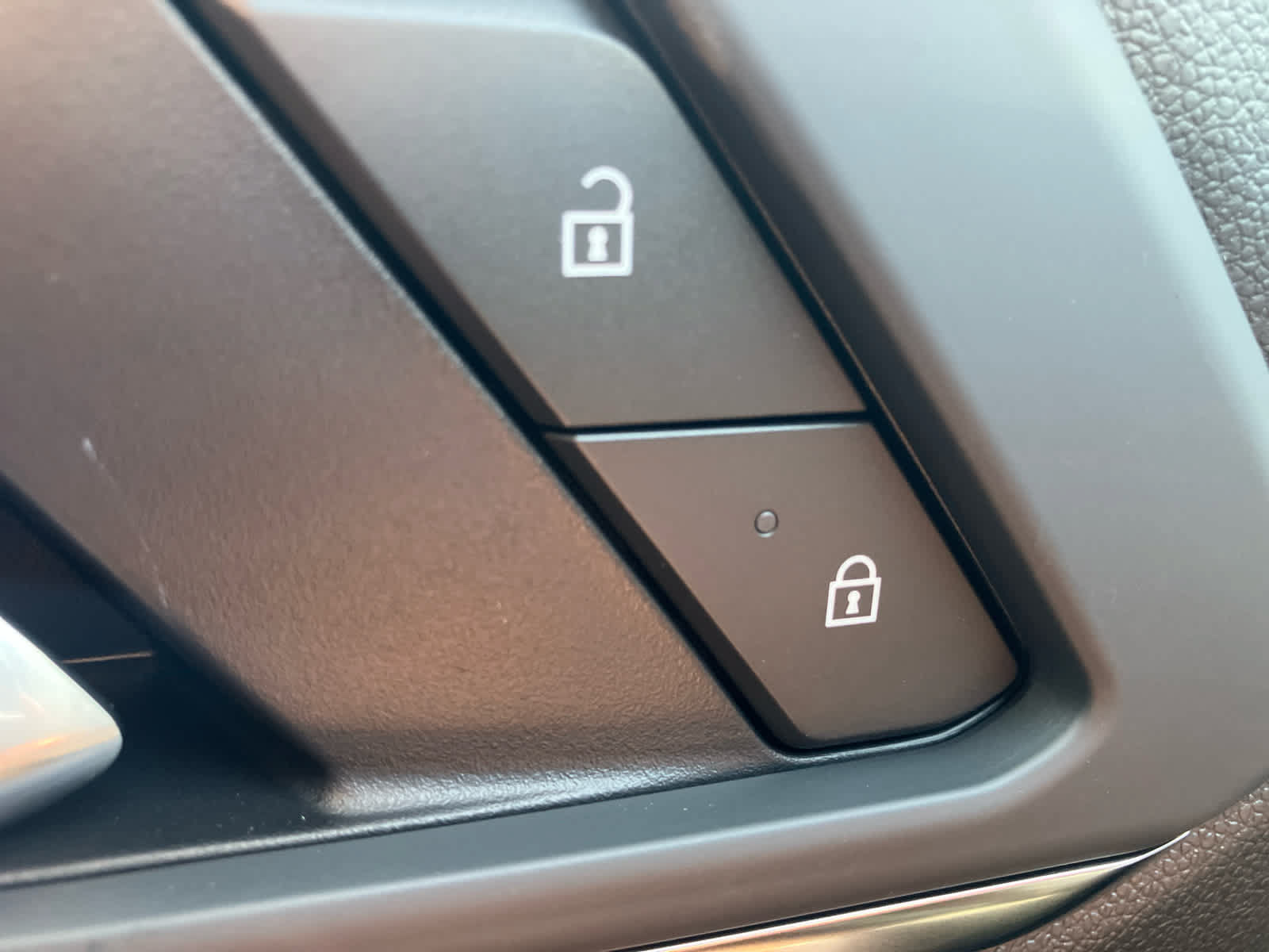 New 2027 GMC Terrain Elevation w/ LPO, Floor Liner Package AWD/4WD image 12