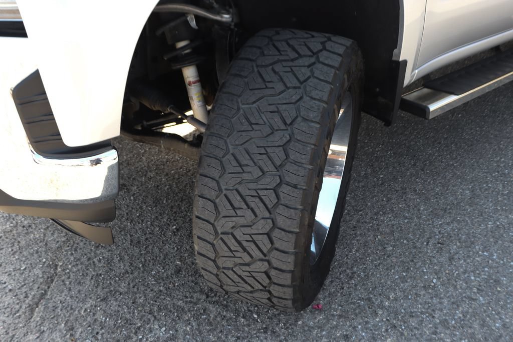 Used 2021 Chevrolet Silverado 1500 LT w/ LPO, Liner Protection Package RWD image 40