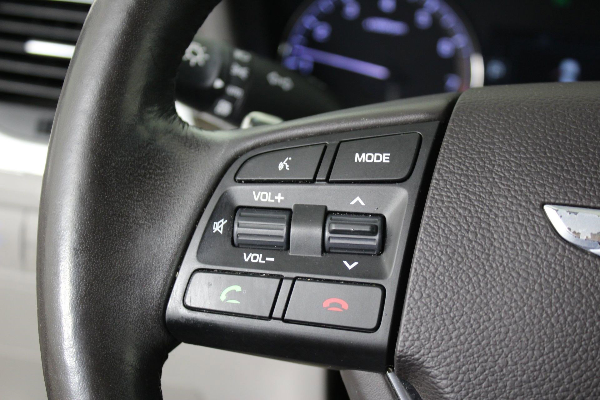 Used 2015 Hyundai Genesis 3.8 image 15