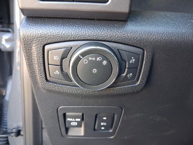 Used 2018 Ford F150 XLT w/ Equipment Group 302A Luxury AWD/4WD image 20