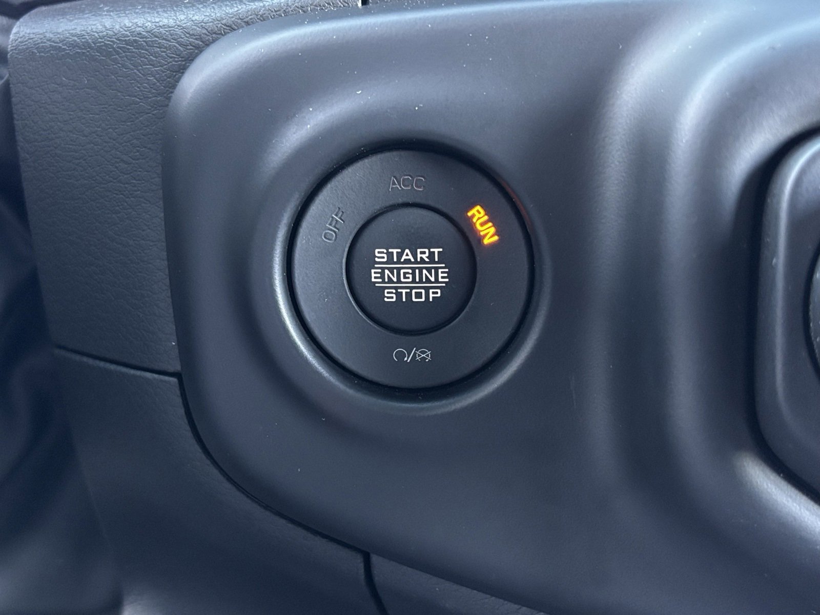 Used 2022 Jeep Wrangler Unlimited Sahara w/ Cold Weather Group image 24