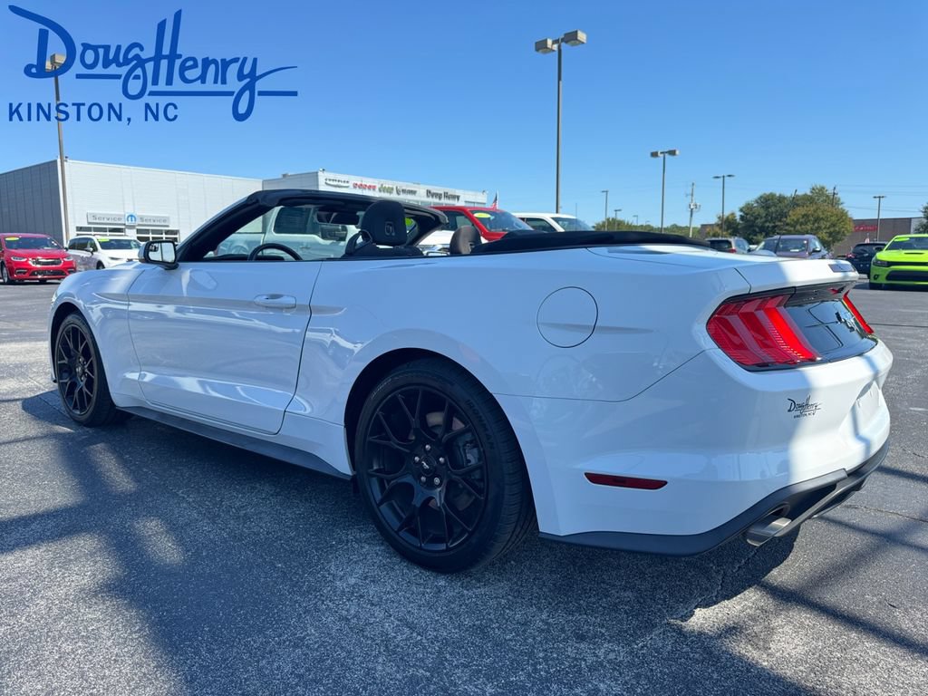 Used 2019 Ford Mustang Convertible w/ Ecoboost Performance Package RWD image 16