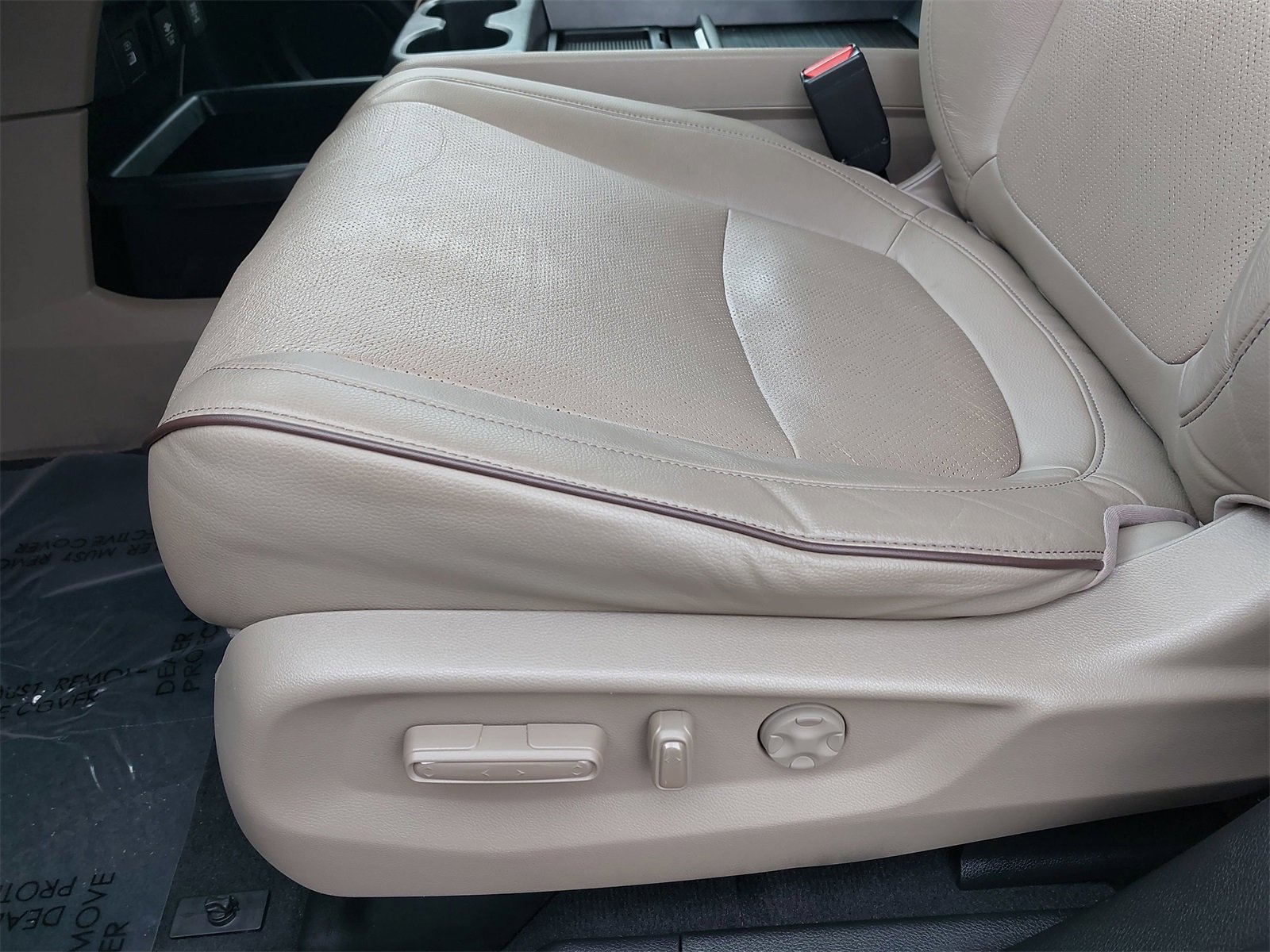 Used 2023 Honda Odyssey Elite image 32