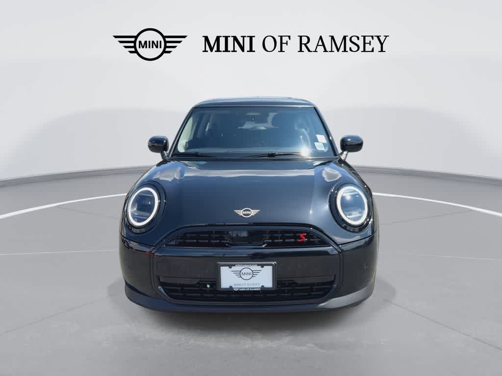 Used 2025 MINI Cooper S FWD image 3