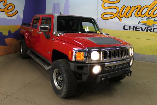 Used 2009 HUMMER H3T w/ Appearance Package AWD/4WD image 2