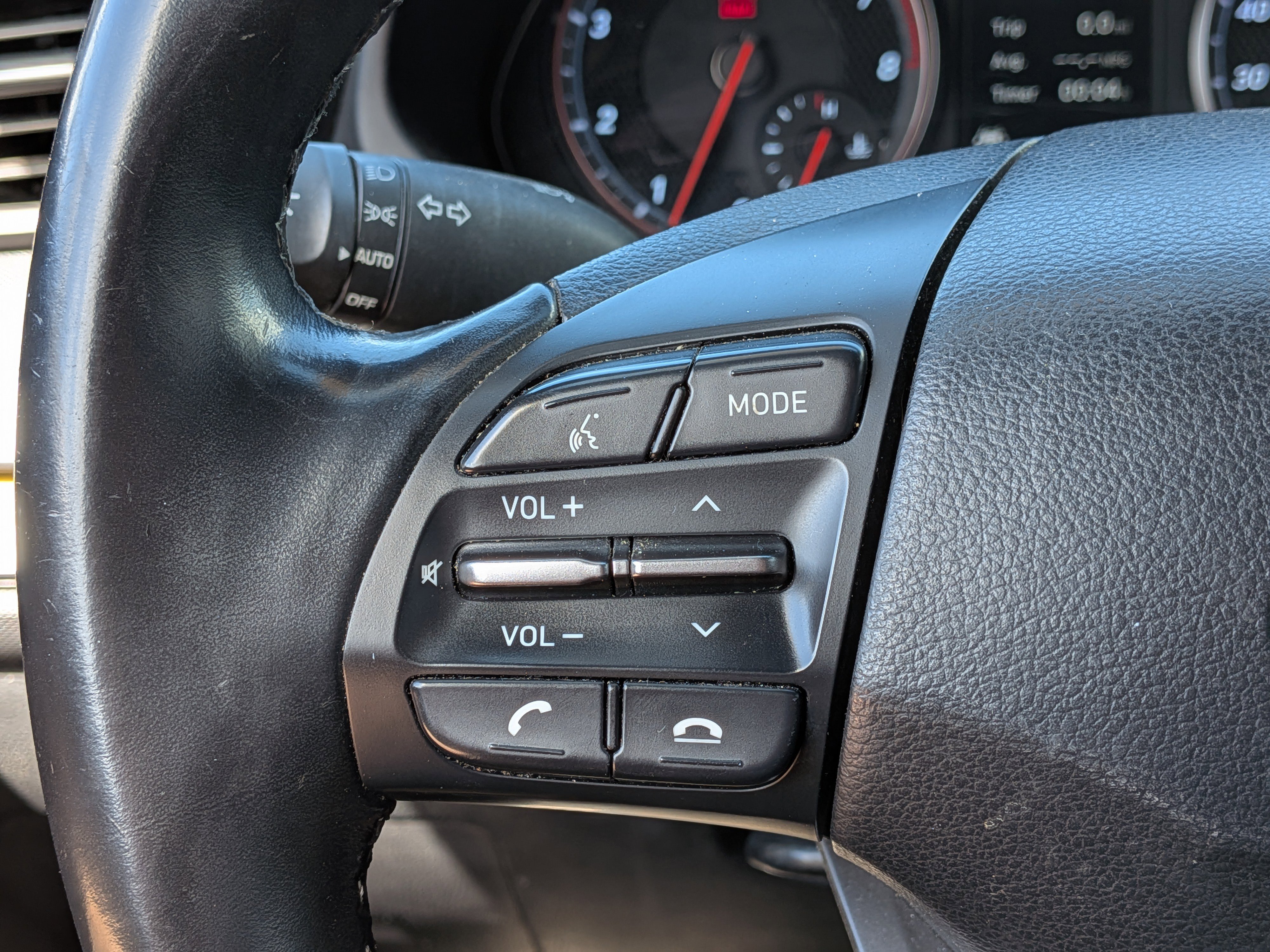 Used 2019 Hyundai Veloster Turbo R-Spec image 22