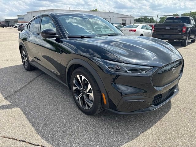 Used 2024 Ford Mustang Mach-E Select AWD/4WD image 11