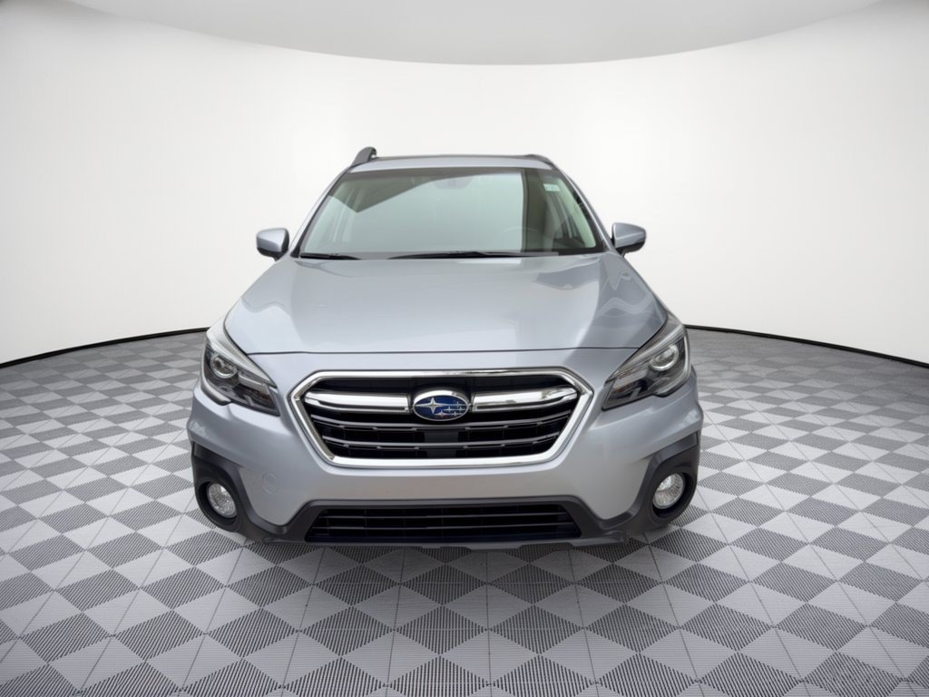 Used 2019 Subaru Outback 2.5i Limited AWD/4WD image 6