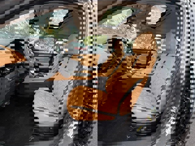 New 2025 Nissan Sentra SV w/ SV Premium Package image 12