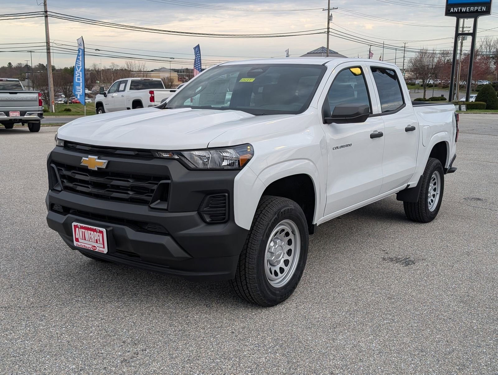 New 2026 Chevrolet Colorado W/T image 4