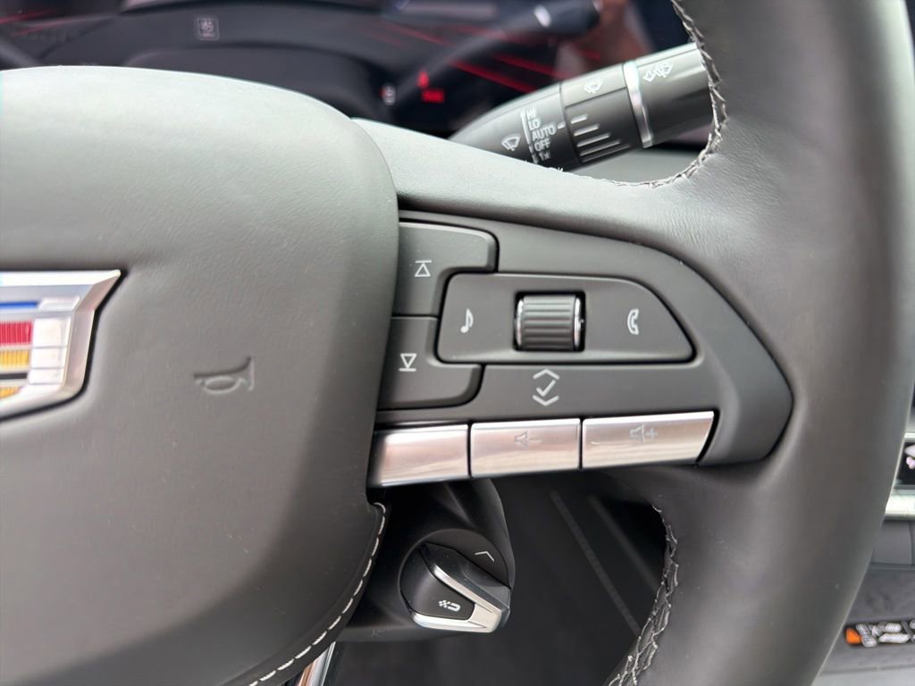 Used 2025 Cadillac CT5 V Blackwing w/ Parking Package RWD image 13