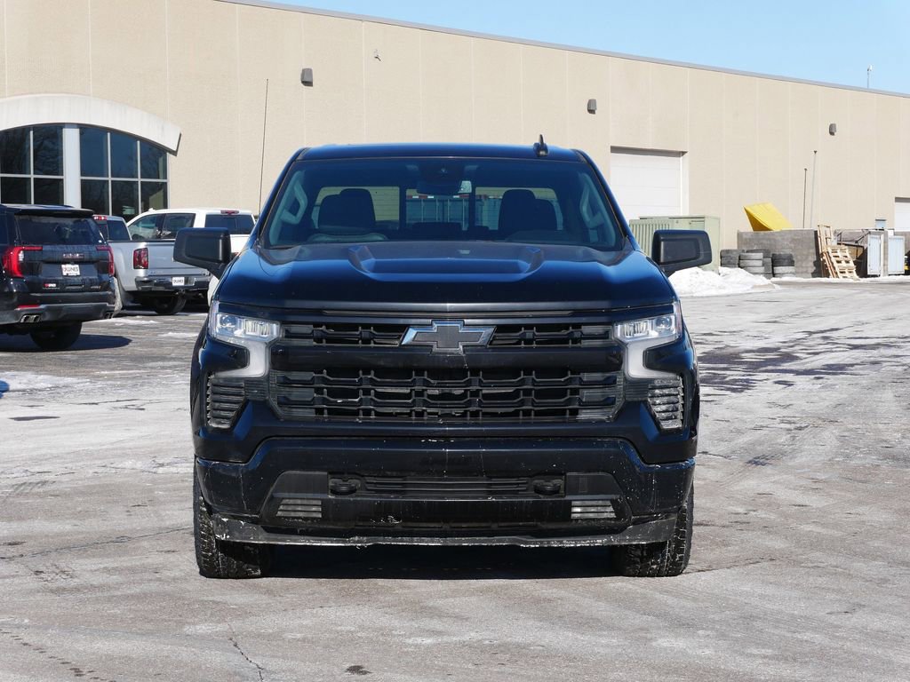 Used 2023 Chevrolet Silverado 1500 RST w/ Convenience Package II image 2