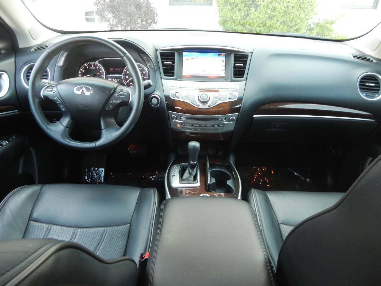 Used 2015 INFINITI QX60 Luxe w/ Deluxe Touring Package AWD/4WD image 2