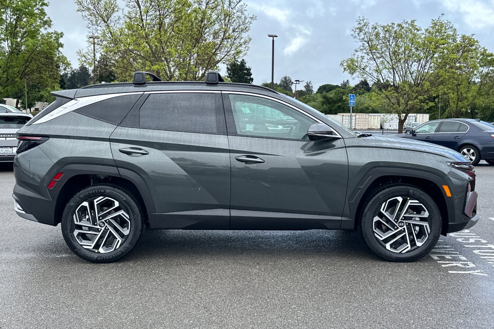 New 2026 Hyundai Tucson Limited w/ Tow & Go Package AWD/4WD image 3