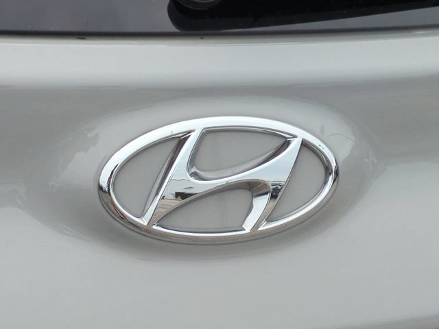 Used 2023 Hyundai Kona SEL w/ Convenience Package FWD image 13