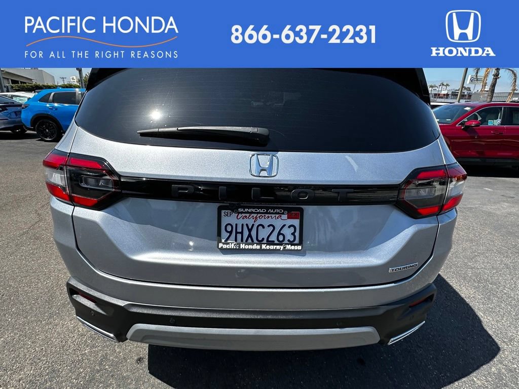Used 2023 Honda Pilot Touring image 8