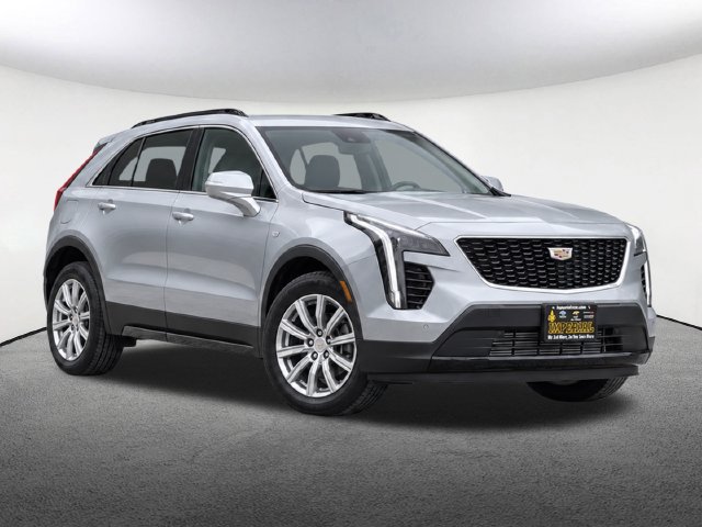 Certified 2023 Cadillac XT4 Sport w/ Cold Weather Package AWD/4WD image 2