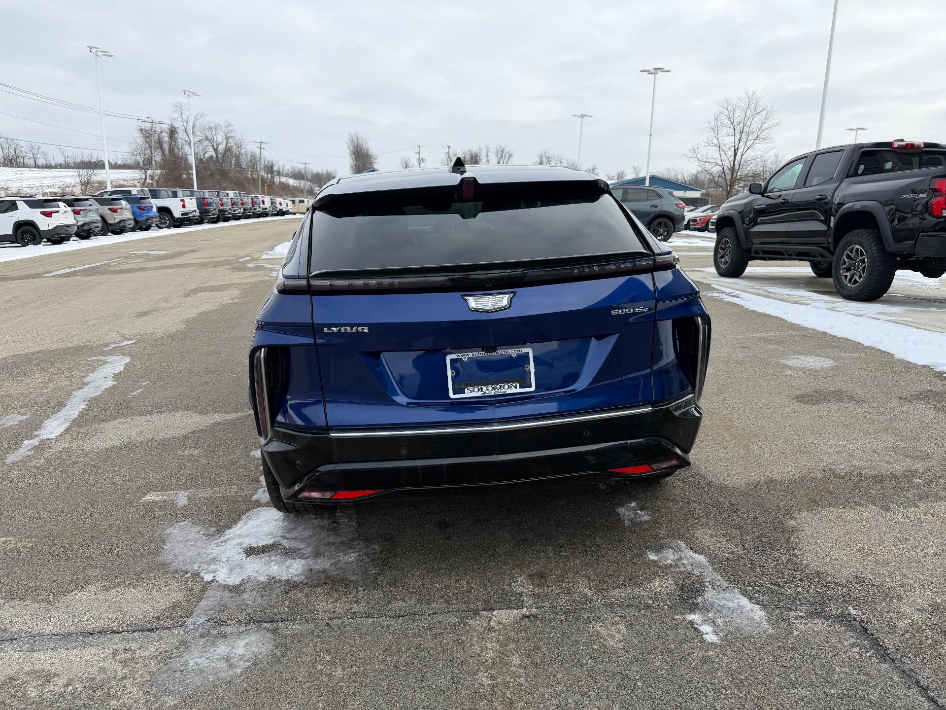 Used 2024 Cadillac Lyriq Luxury w/ LPO, Floor Liner Package image 4