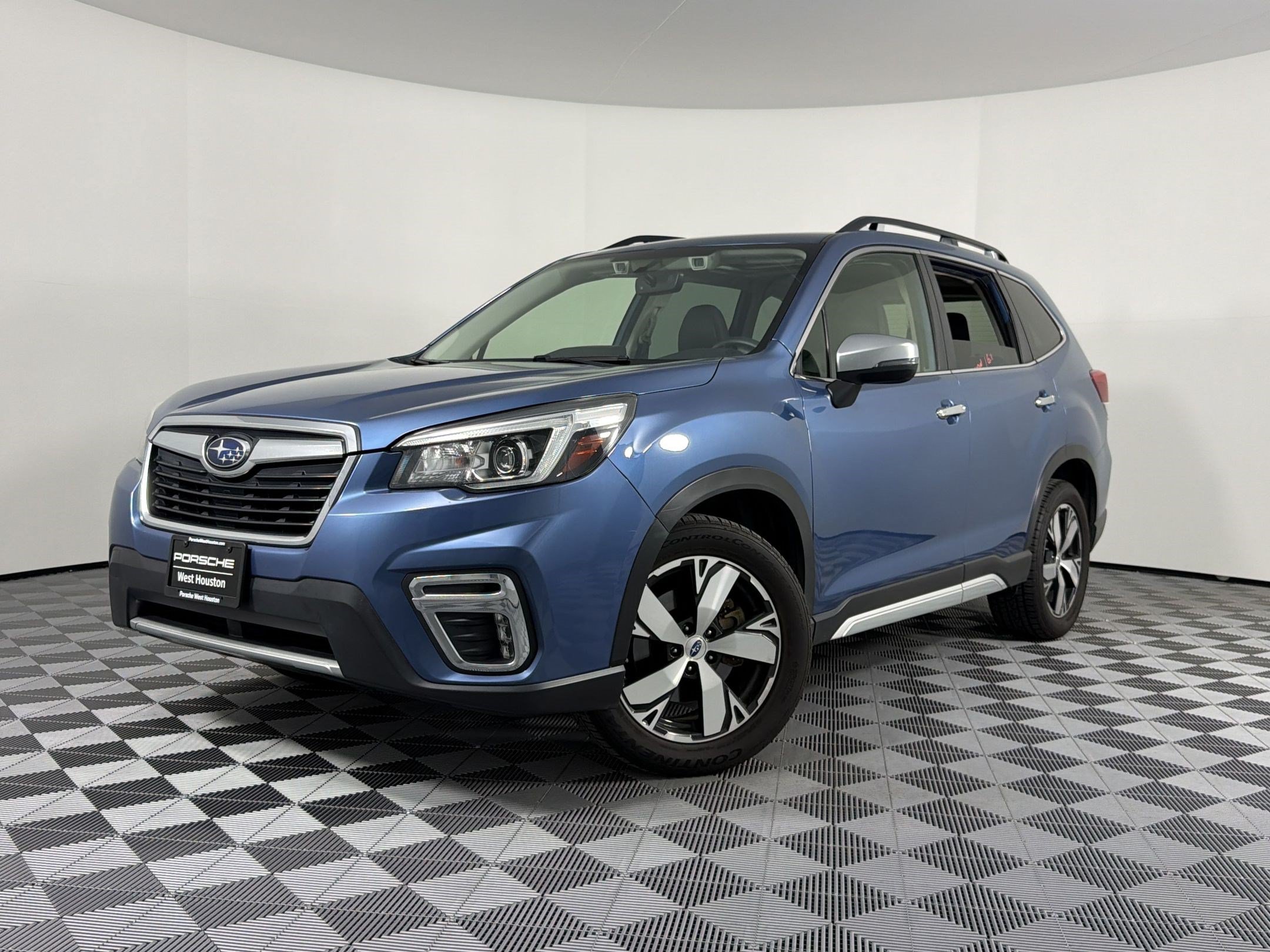 Used 2019 Subaru Forester Touring w/ Popular Package #3 AWD/4WD image 1