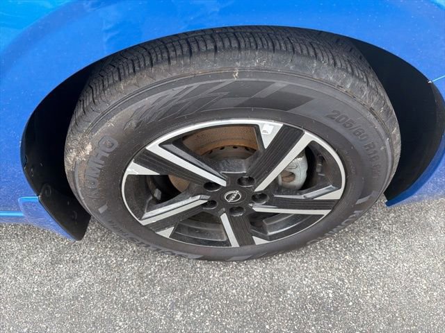 Used 2025 Nissan Sentra SV image 12