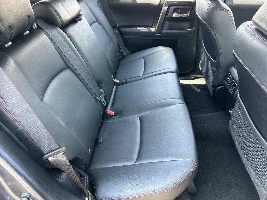 Used 2020 Toyota 4Runner TRD Off-Road Premium w/ Moonroof Package AWD/4WD image 28