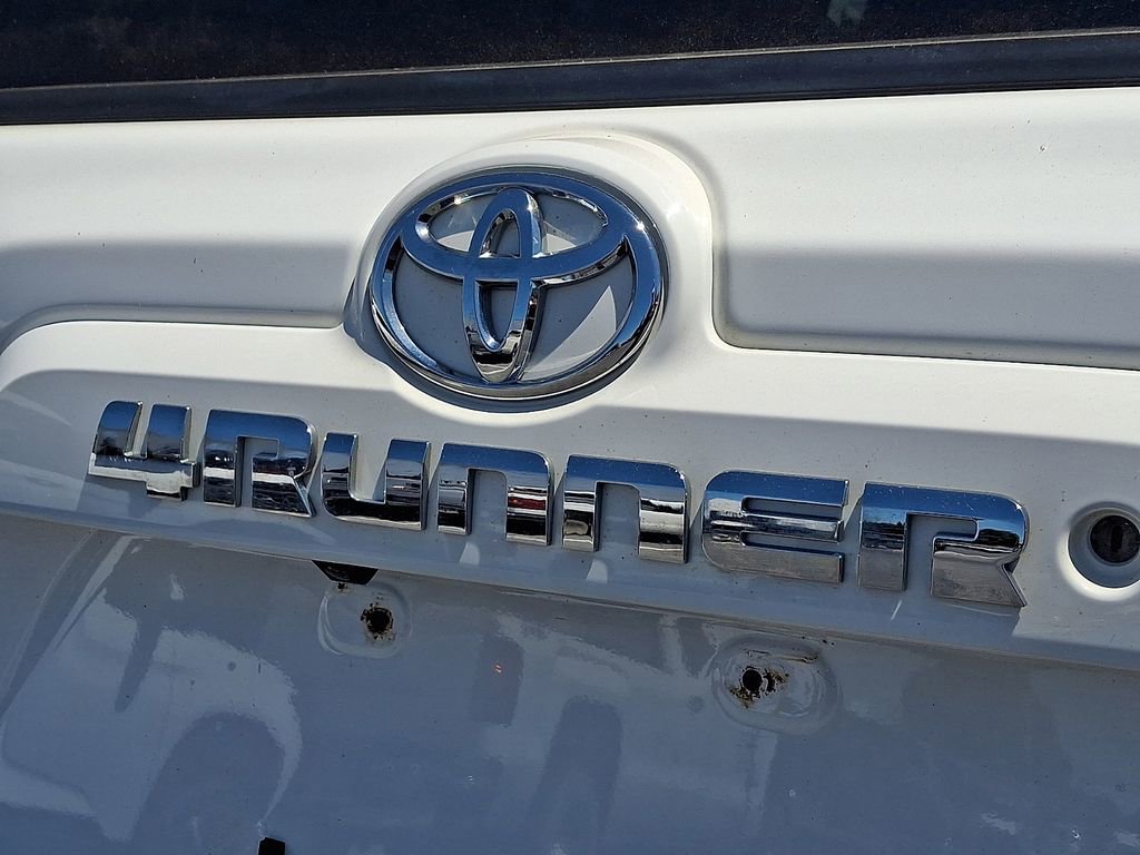 Used 2019 Toyota 4Runner SR5 Premium AWD/4WD image 32
