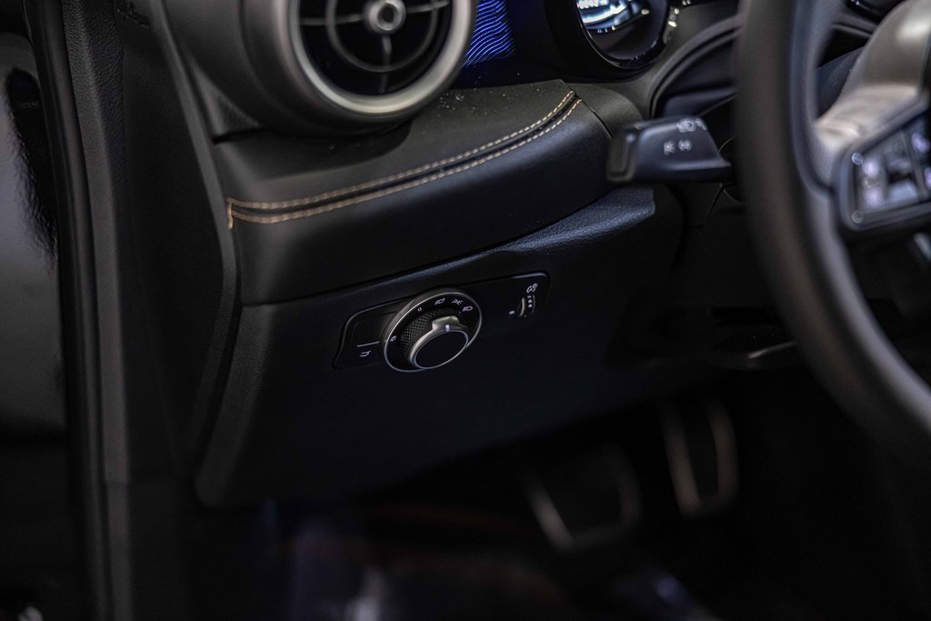 New 2025 Alfa Romeo Tonale w/ Premium Package image 20