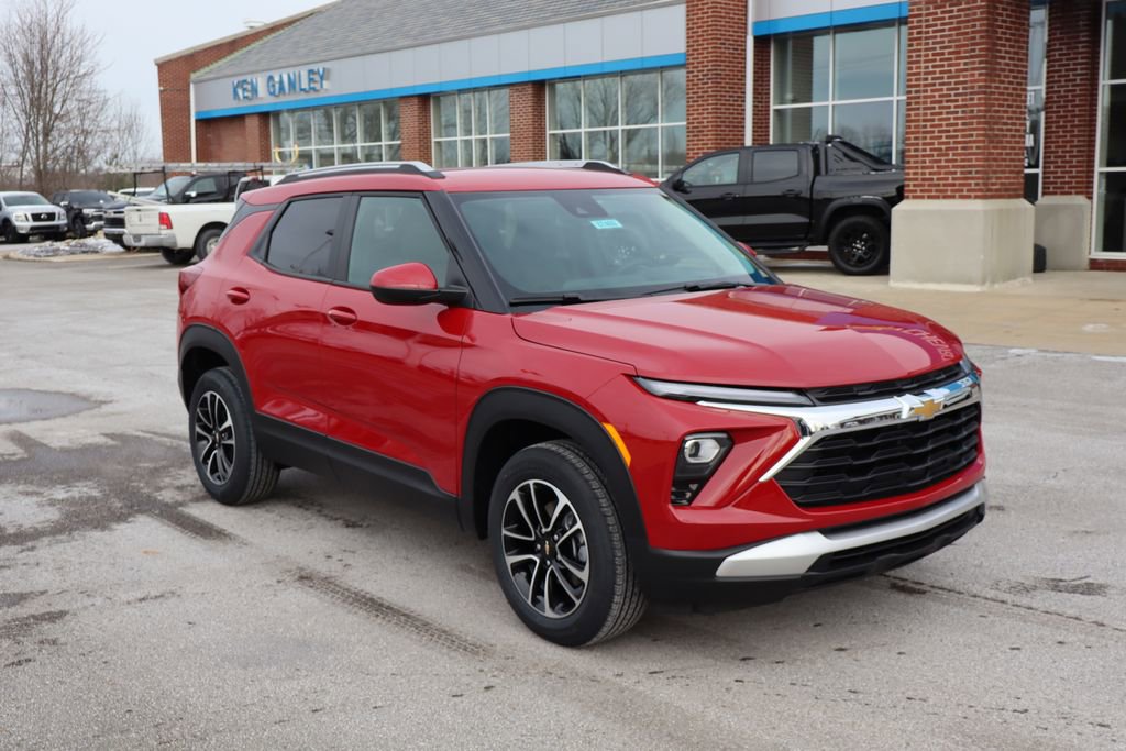 New 2026 Chevrolet TrailBlazer LT w/ Convenience Package AWD/4WD video 2
