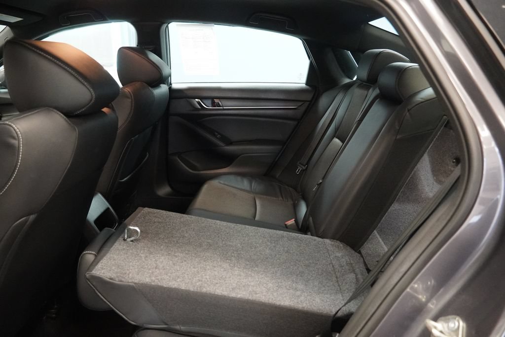 Used 2018 Honda Accord Sport image 27