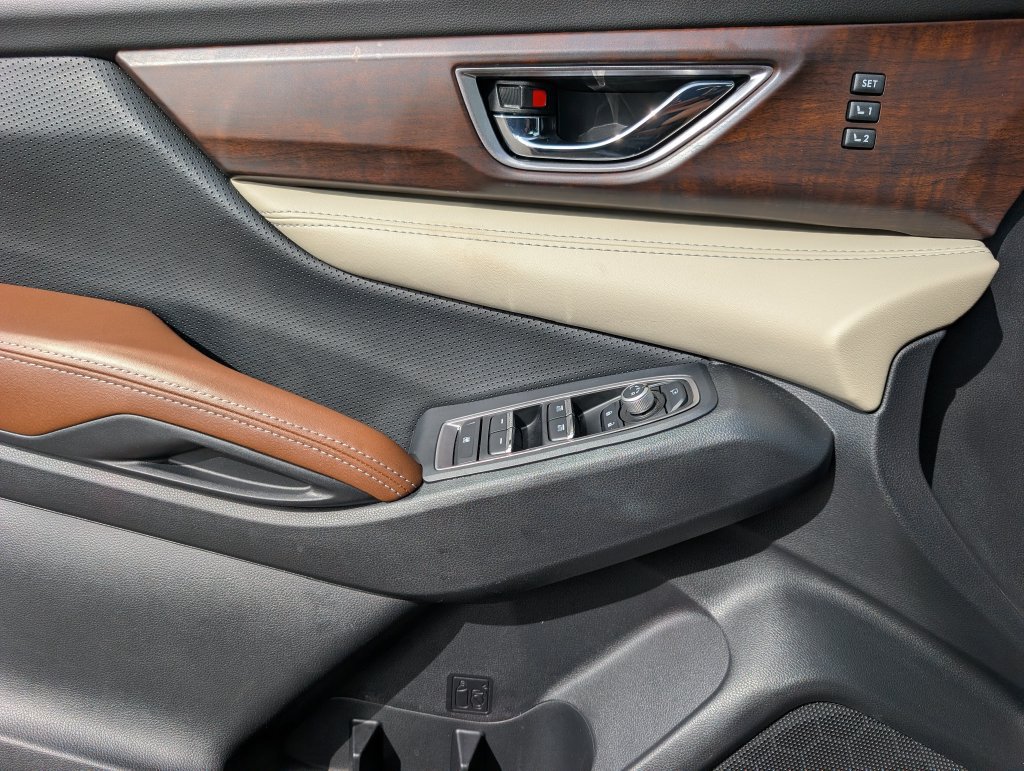 Used 2022 Subaru Ascent Touring AWD/4WD image 18