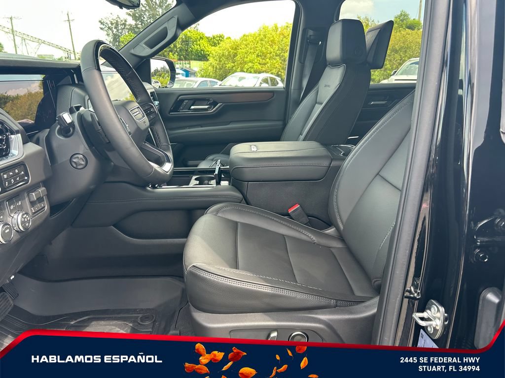 New 2026 GMC Yukon XL Denali w/ Denali Reserve Package AWD/4WD image 9