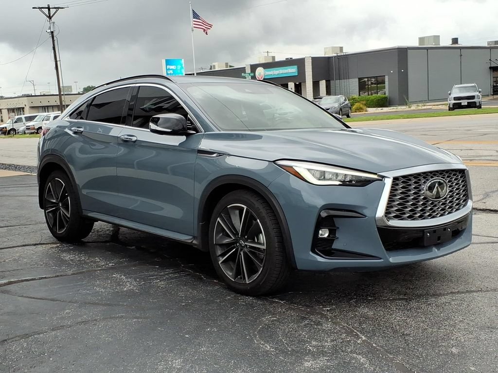Used 2022 INFINITI QX55 Sensory w/ Lighting Package AWD/4WD image 3