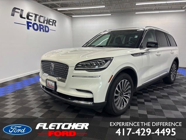 Used 2024 Lincoln Aviator Reserve AWD/4WD image 1