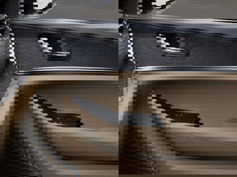 New 2025 Jeep Grand Cherokee L Limited w/ Luxury Tech Group II image 70