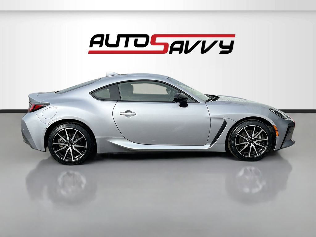 Used 2023 Toyota GR86 image 8