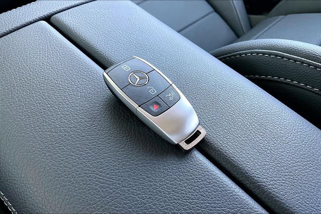 Certified 2026 Mercedes-Benz GLE 350 4MATIC image 39