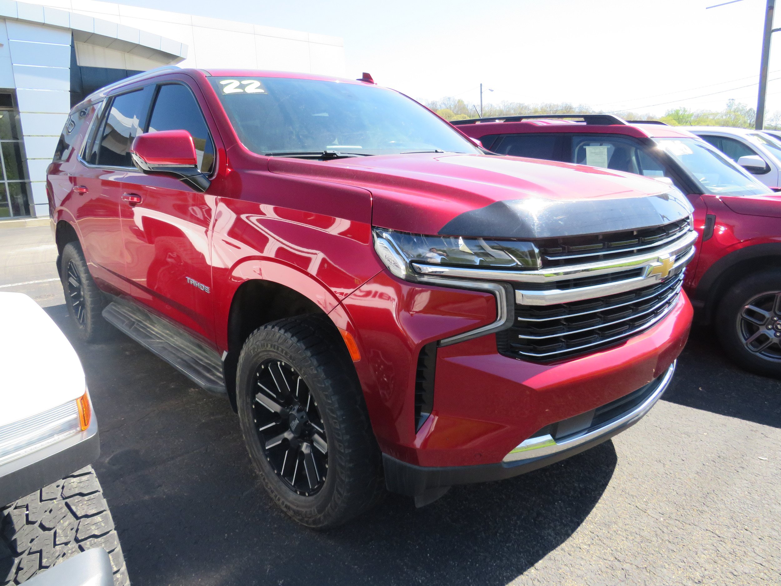 Used 2022 Chevrolet Tahoe LT AWD/4WD image 1