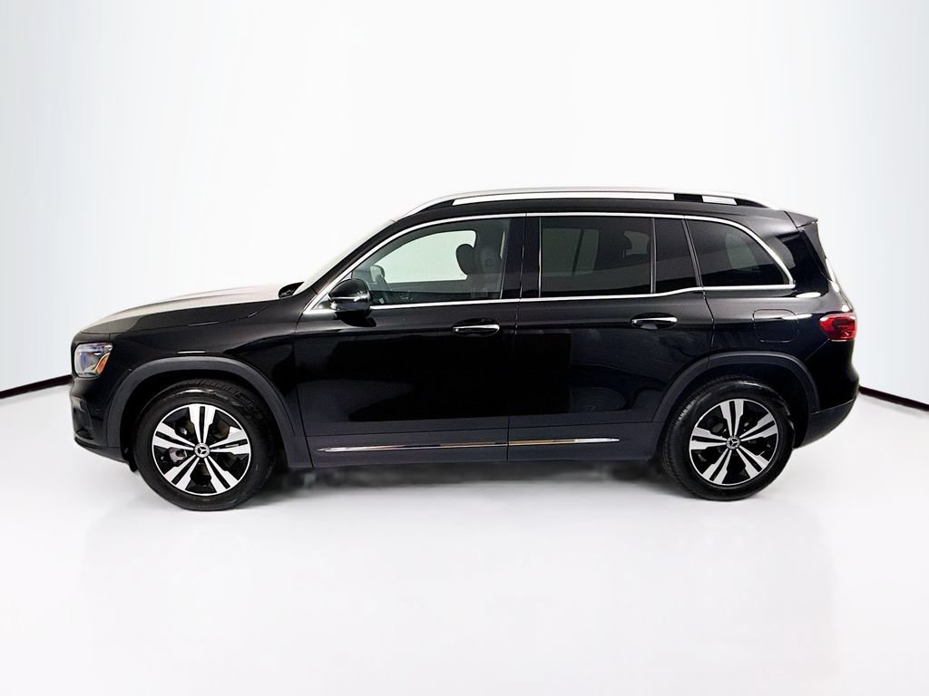 Certified 2025 Mercedes-Benz GLB 250 image 8
