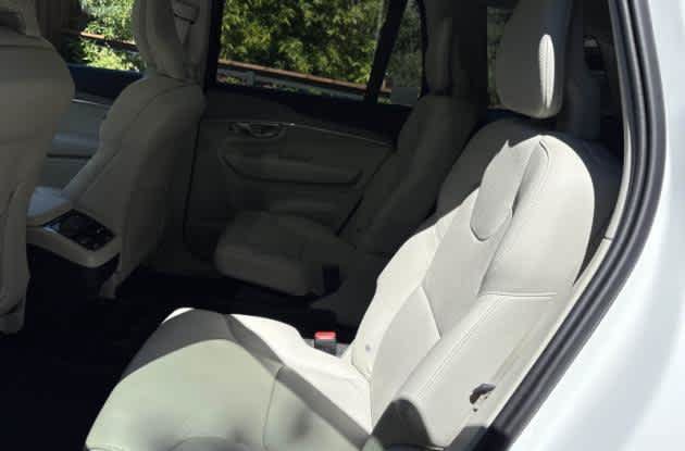 Used 2023 Volvo XC90 B6 Plus w/ Protection Package Premier AWD/4WD image 4