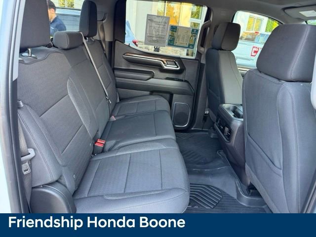 Used 2024 Chevrolet Silverado 1500 LT Trail Boss AWD/4WD image 45
