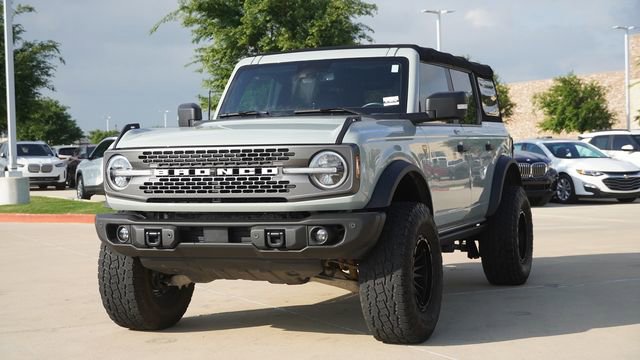Used 2022 Ford Bronco Badlands AWD/4WD image 3