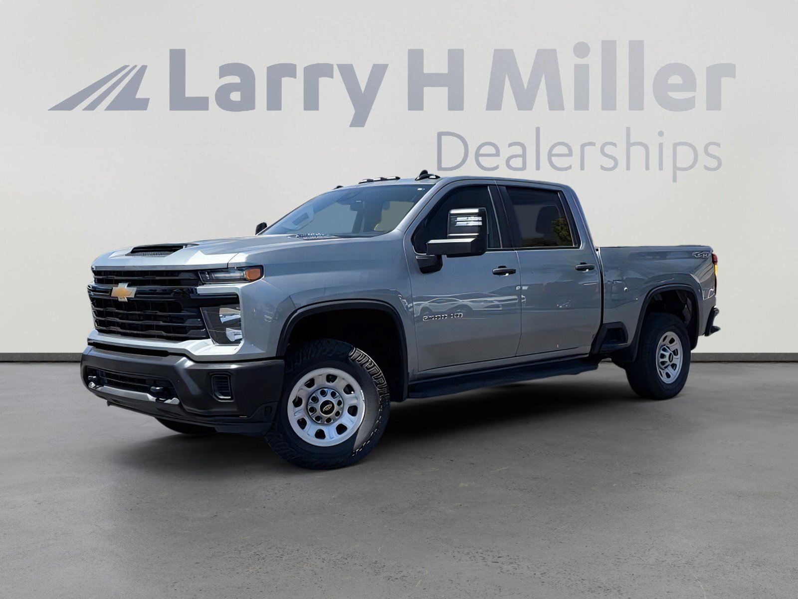 Used 2024 Chevrolet Silverado 2500 W/T AWD/4WD image 1