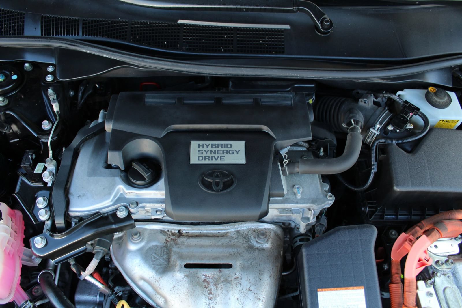 Used 2015 Toyota Camry XLE w/ Moonroof Package FWD image 36