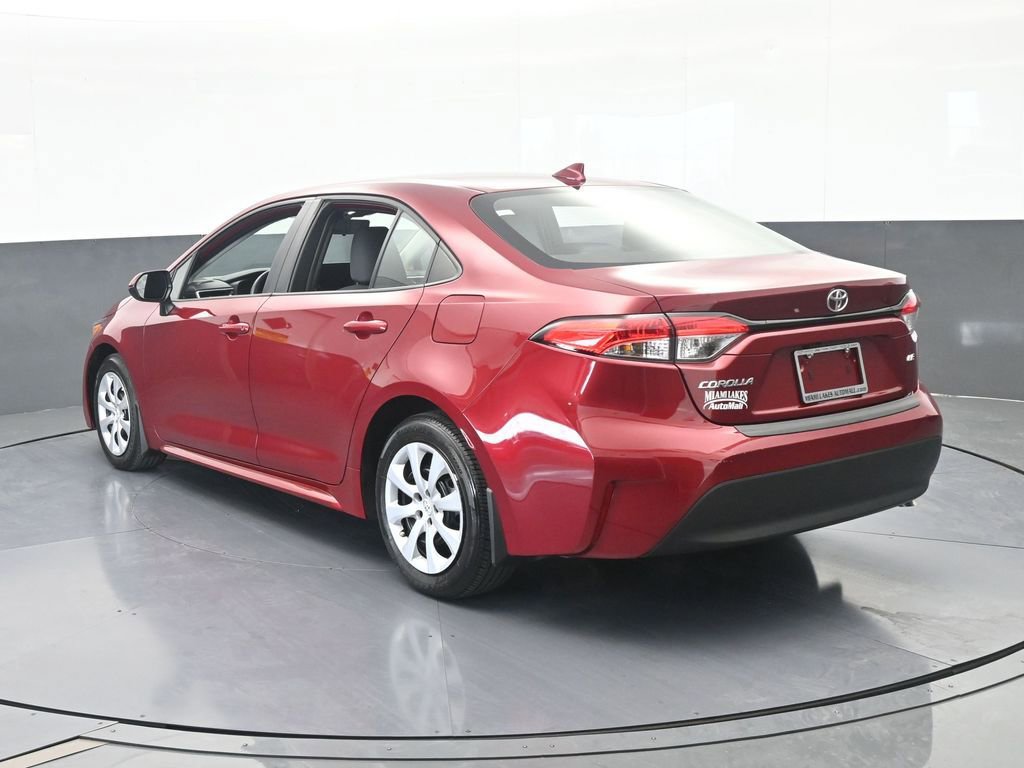 Used 2024 Toyota Corolla LE FWD image 4